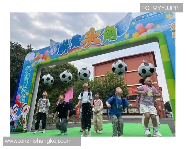 官浔小学足球明星崭露头角展现青春活力与团队精神